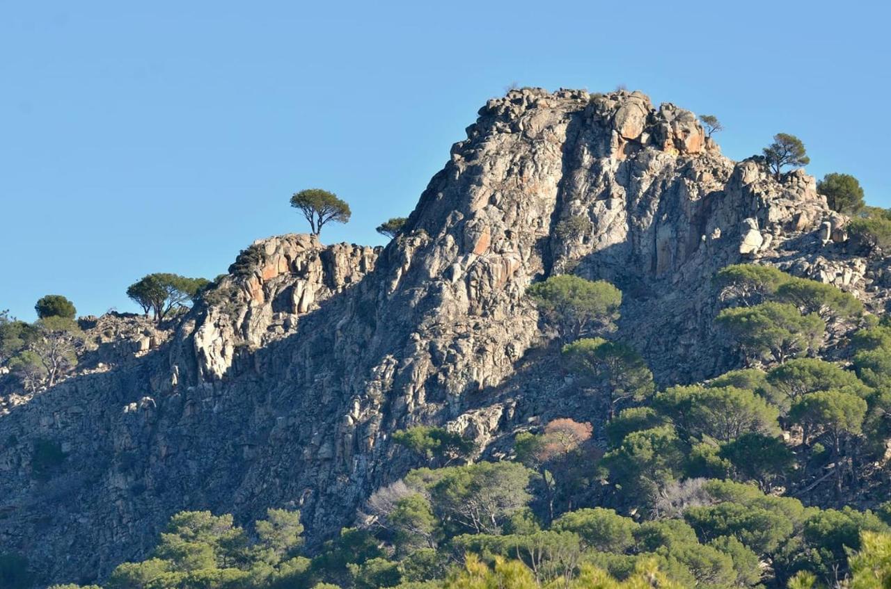 Hotel El Estanco El Hoyo de Pinares Exteriér fotografie